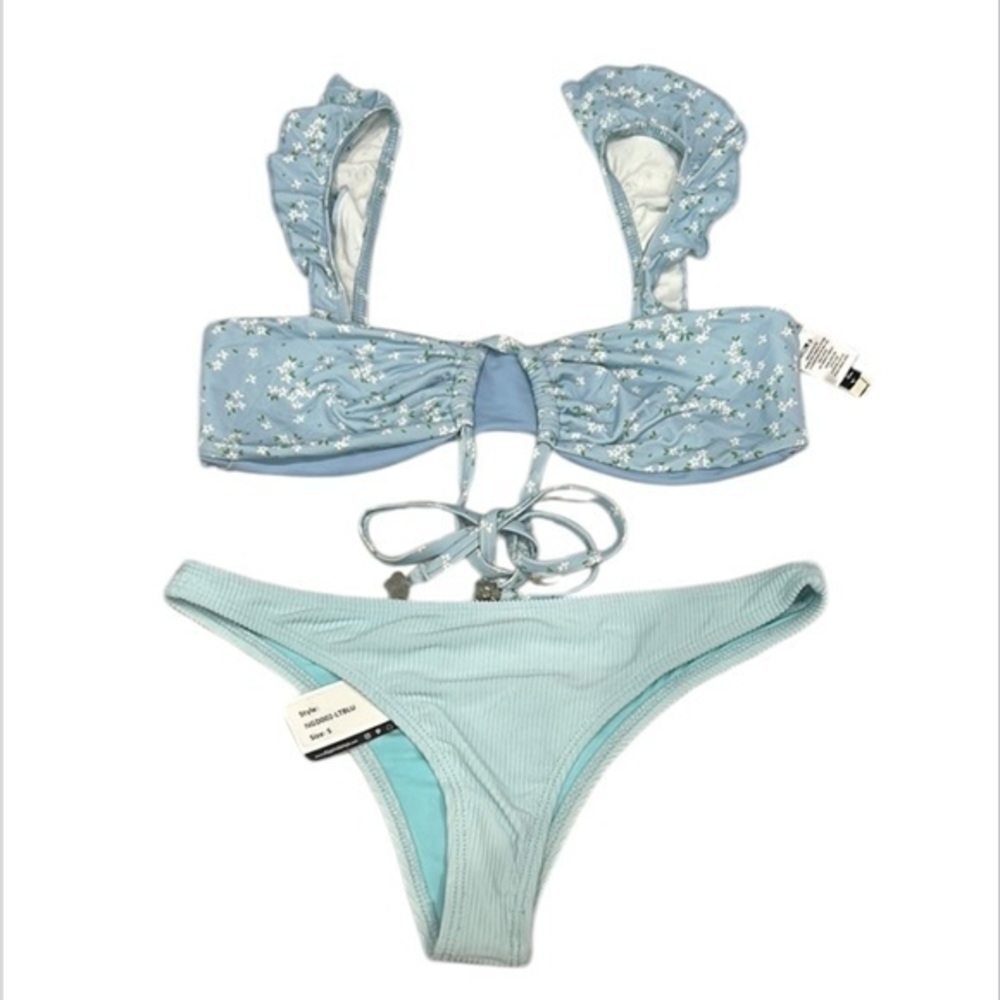 Dippin' Daisy's 2 piece bikini set in blue size small
